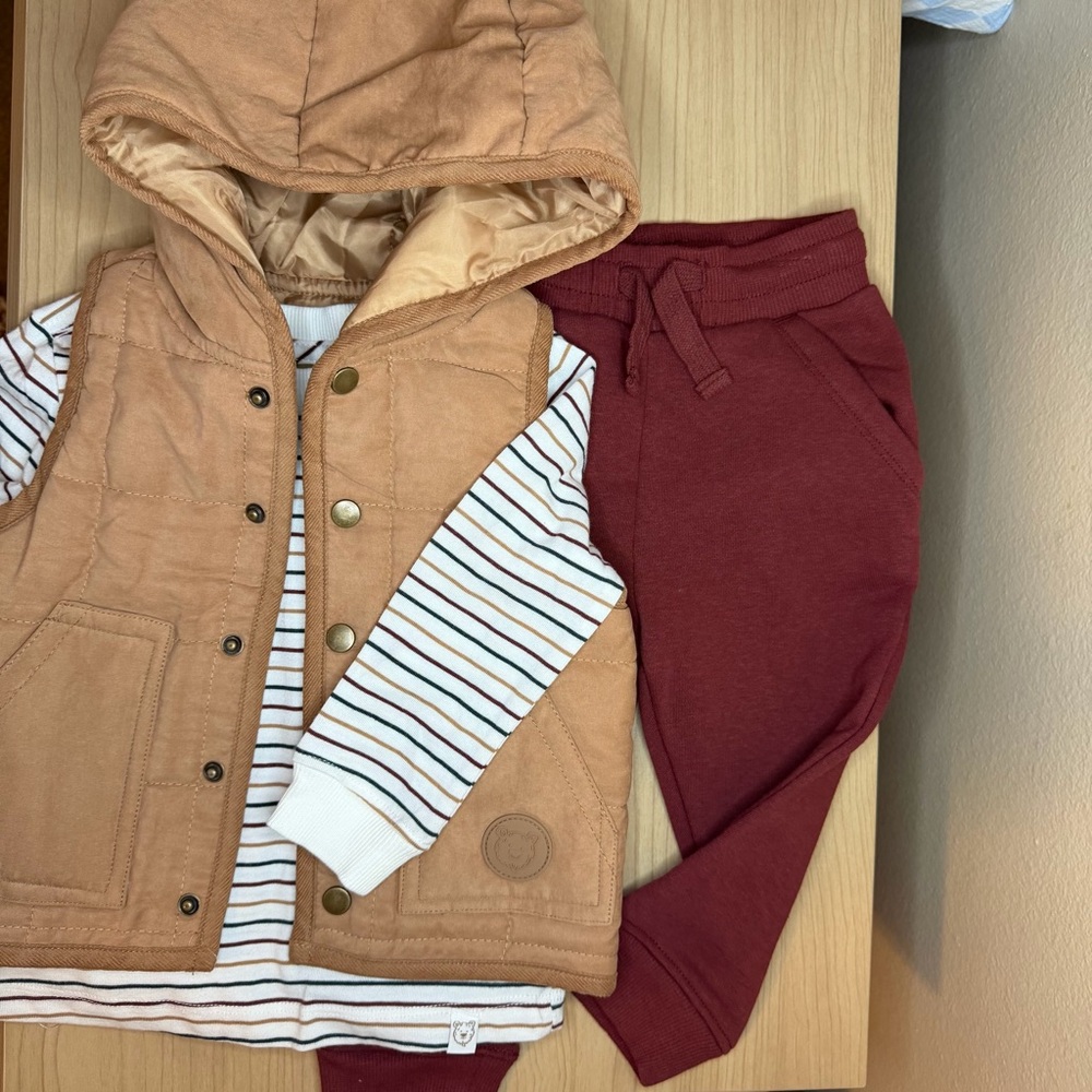 NWOT 3 Piece Telluride Clothing Co Baby Boys Vest/Shirt/Jogger 9-12Mo Tan/Maroon